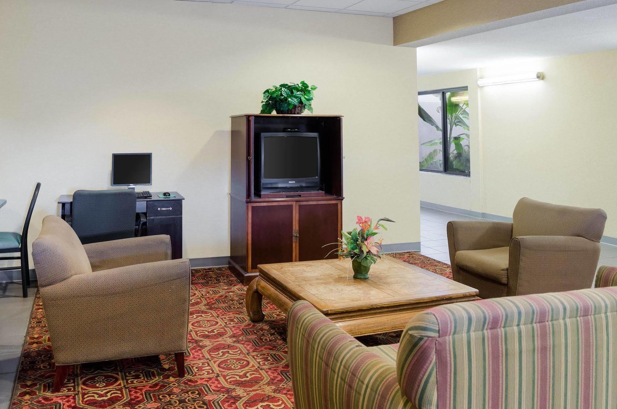 Yazoo City Econo Lodge מראה חיצוני תמונה